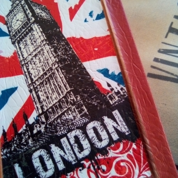 Meet your Posher, Karbear - Picture 2 of 6